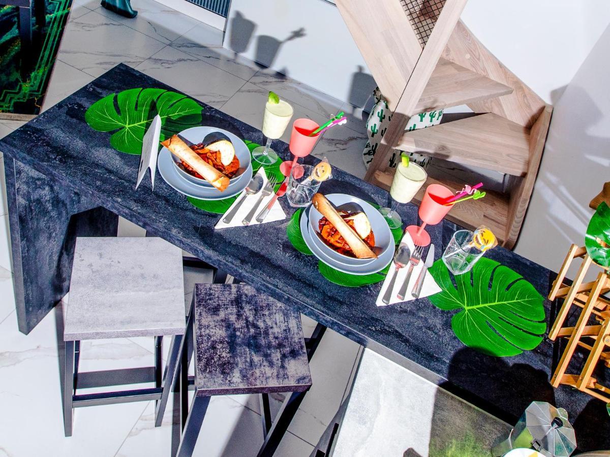Temple Luxury Resort Rewal Dış mekan fotoğraf