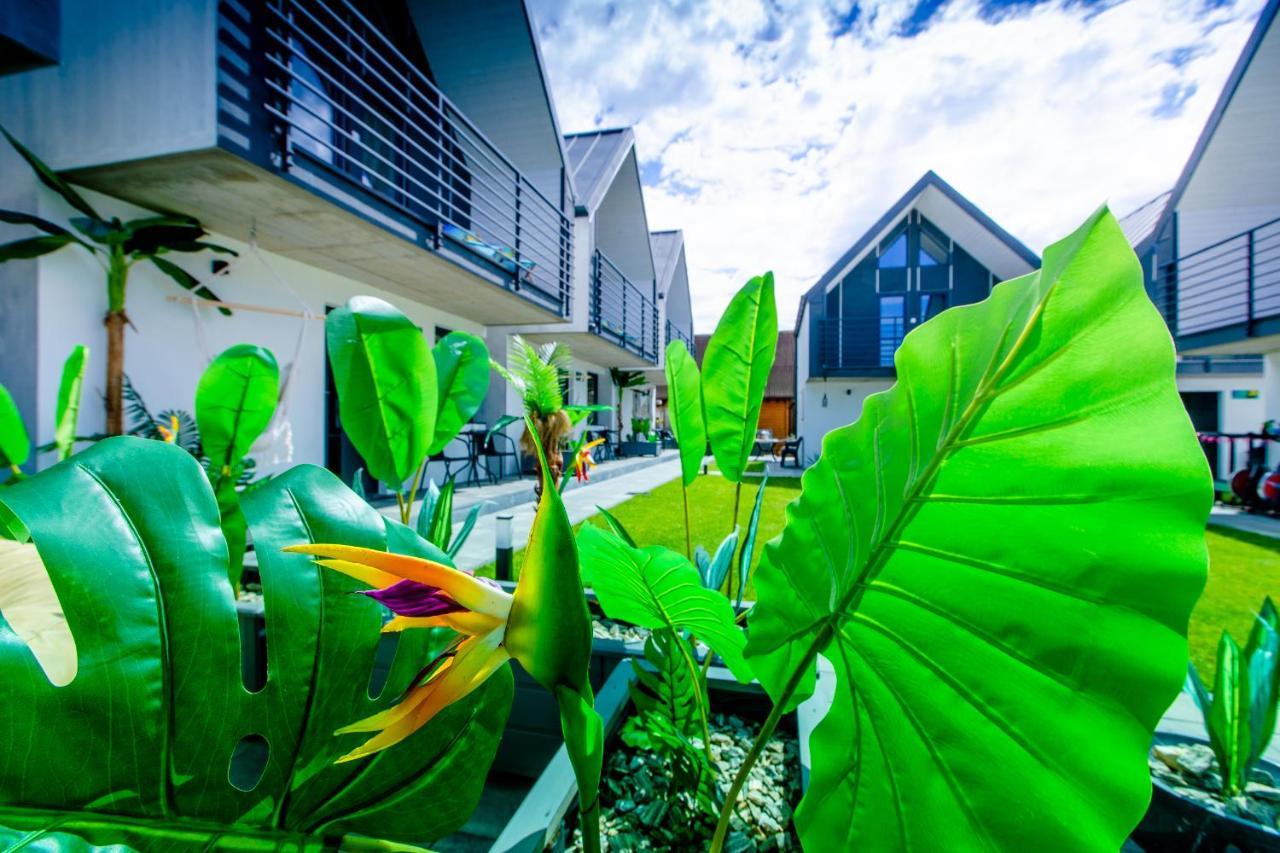 Temple Luxury Resort Rewal Dış mekan fotoğraf